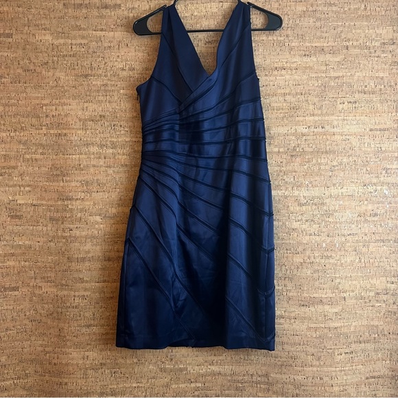 Chetta B Starburst Panel Dress - Picture 5 of 5